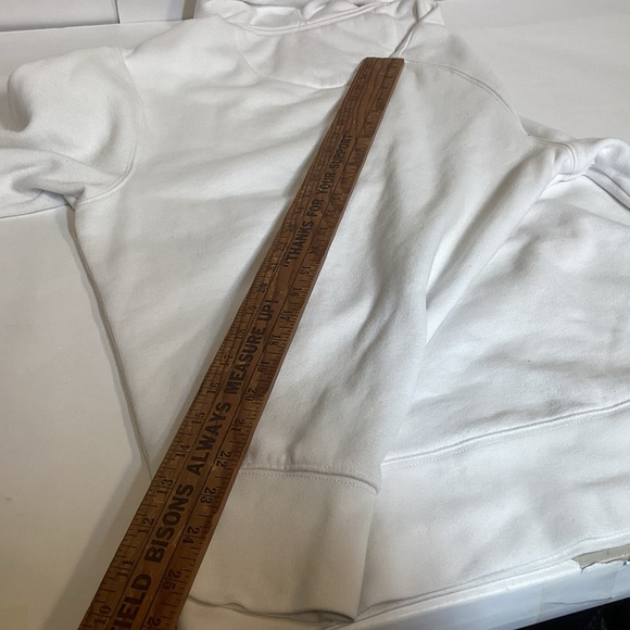 American Eagle Disney Hoodie with Mickey, Goofy Donald Duck & Pluto size medium - Picture 13 of 13